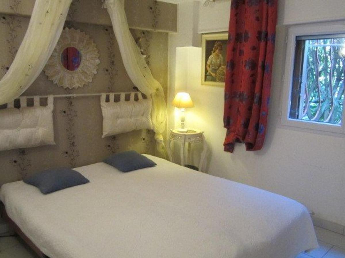Appartement Le Lavandou, 2 pièces, 4 personnes - FR-1-251-12 Esterno foto